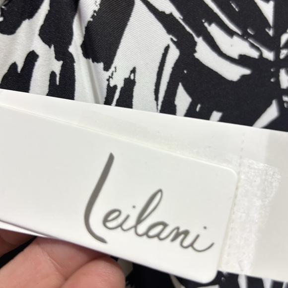 Leilani removable pads, adjustable straps,sweetheart neckline,ruched, 1pc swim - Picture 8 of 13